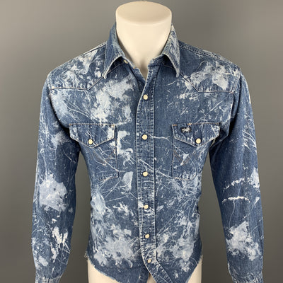 WRANGLER Size XS Blue Splattered Denim Snaps Long Sleeve Shirt