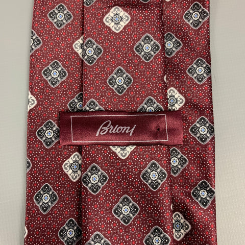 BRIONI Burgundy & Silver Rhombus Silk Tie