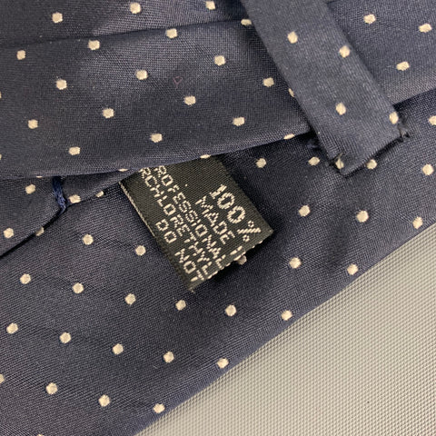 BARNEY'S NEW YORK Cravate en soie à pois blanc marine
