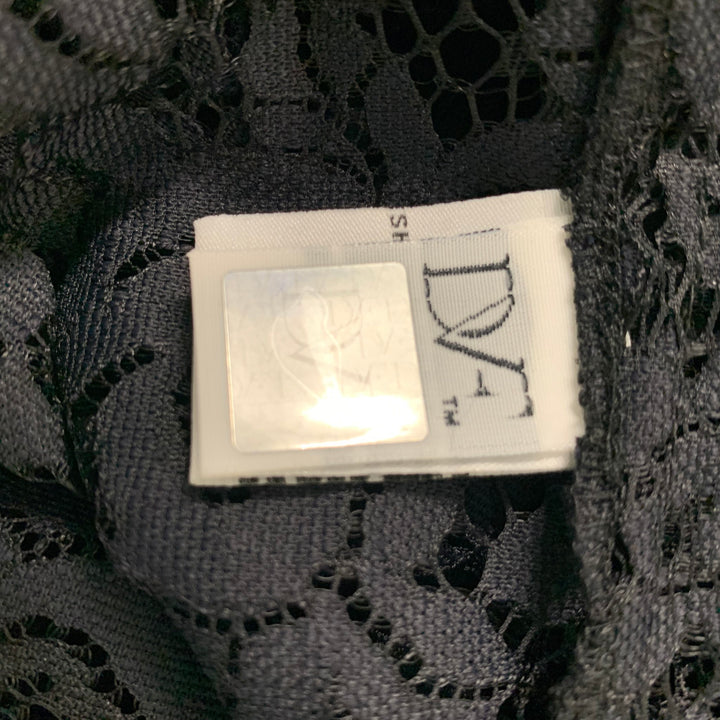 DIANE VON FURSTENBERG Size XL Black Nylon Lace Open Collar Shirt