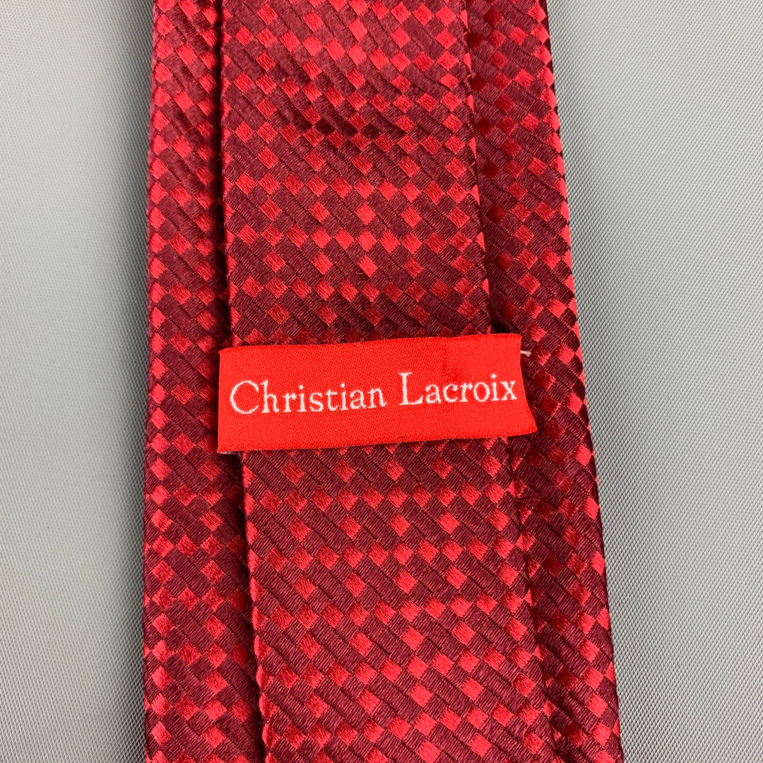 CHRISTIAN LACROIX Corbata de seda roja con diamantes