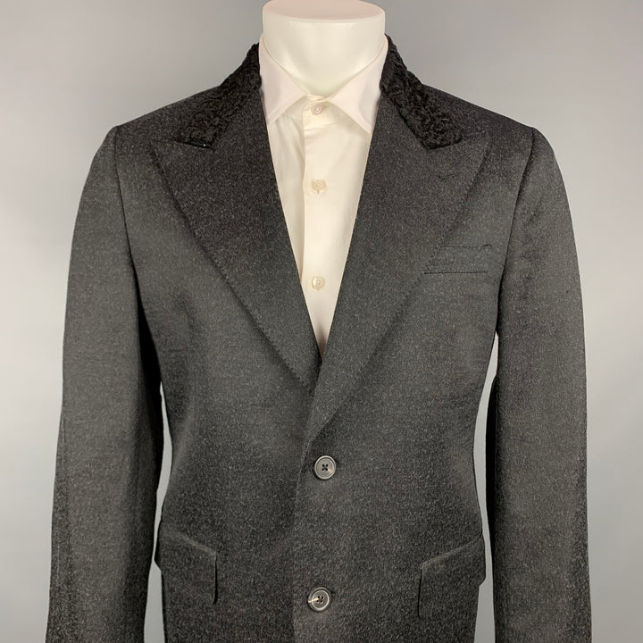 GIVENCHY Size 42 Charcoal & Black Heather Wool / Alpaca Peak Lapel Sport Coat