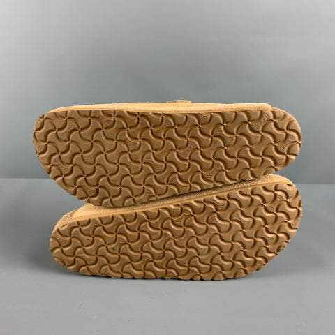 BIRKENSTOCK Sandales en daim beiges taille 10