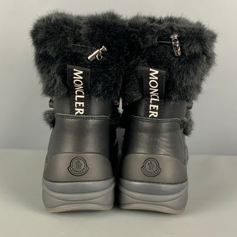 MONCLER Talla 8 Botas de cuero negro