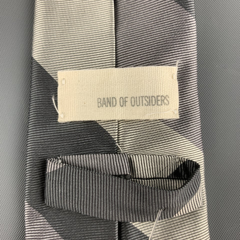 BAND OF OUTSIDERS Silver & Gray Striped Silk Skinny Tie
