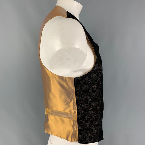 FAVOURBROOK Size 44 Burgundy Gold Embroidery Velvet Vest