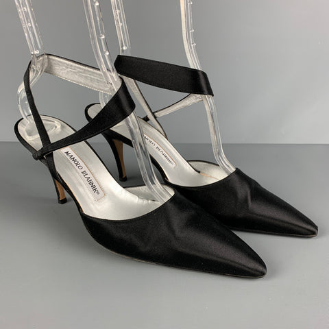 MANOLO BLAHNIK Talla 8 Zapatos de tacón con correa al tobillo de satén negro
