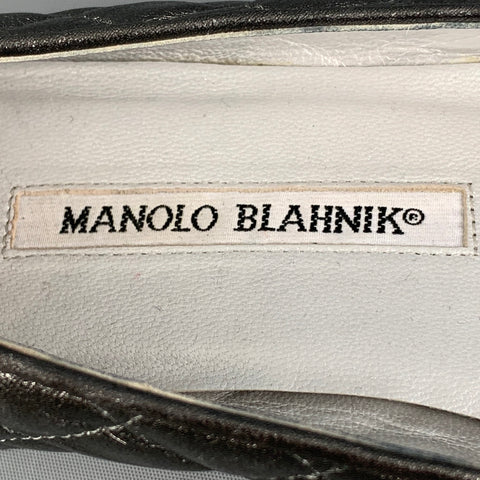 MANOLO BLAHNIK Giungla Taille 10,5 Ballerine argentée Appartements arrondis en cuir matelassé