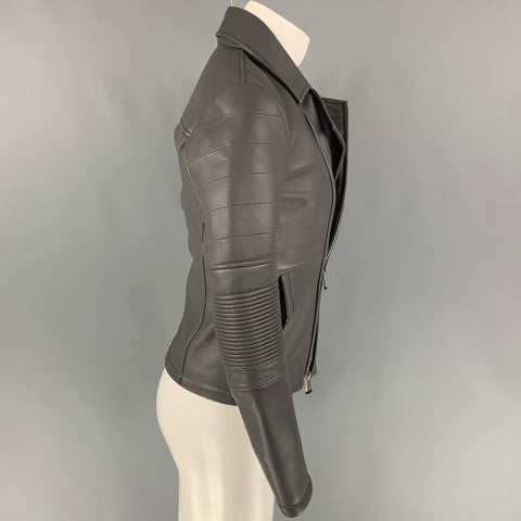 EMPORIO ARMANI Taille 34 Veste motard en cuir gris
