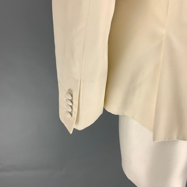 CALVIN KLEIN Size 40 Off White Silk Peak Lapel Sport Coat