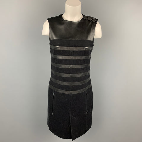 GAULTIER2 par Jean Paul Gaultier Taille 8 Robe droite en laine mélangée noire avec bordure en cuir