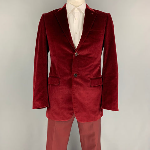 GIVENCHY Talla 40 Regular Traje de solapa de muesca de terciopelo burdeos