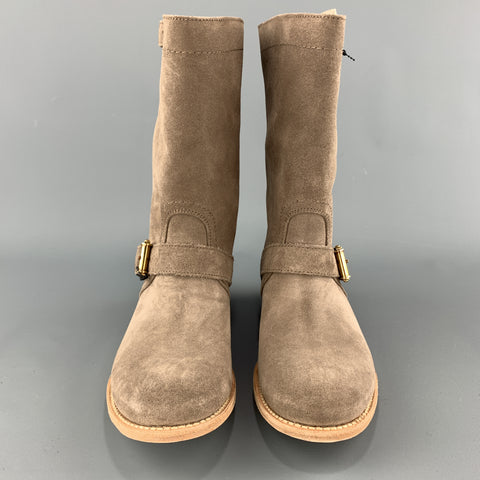JIL SANDER Botas moteras con correa Bucke de ante color topo Talla 7