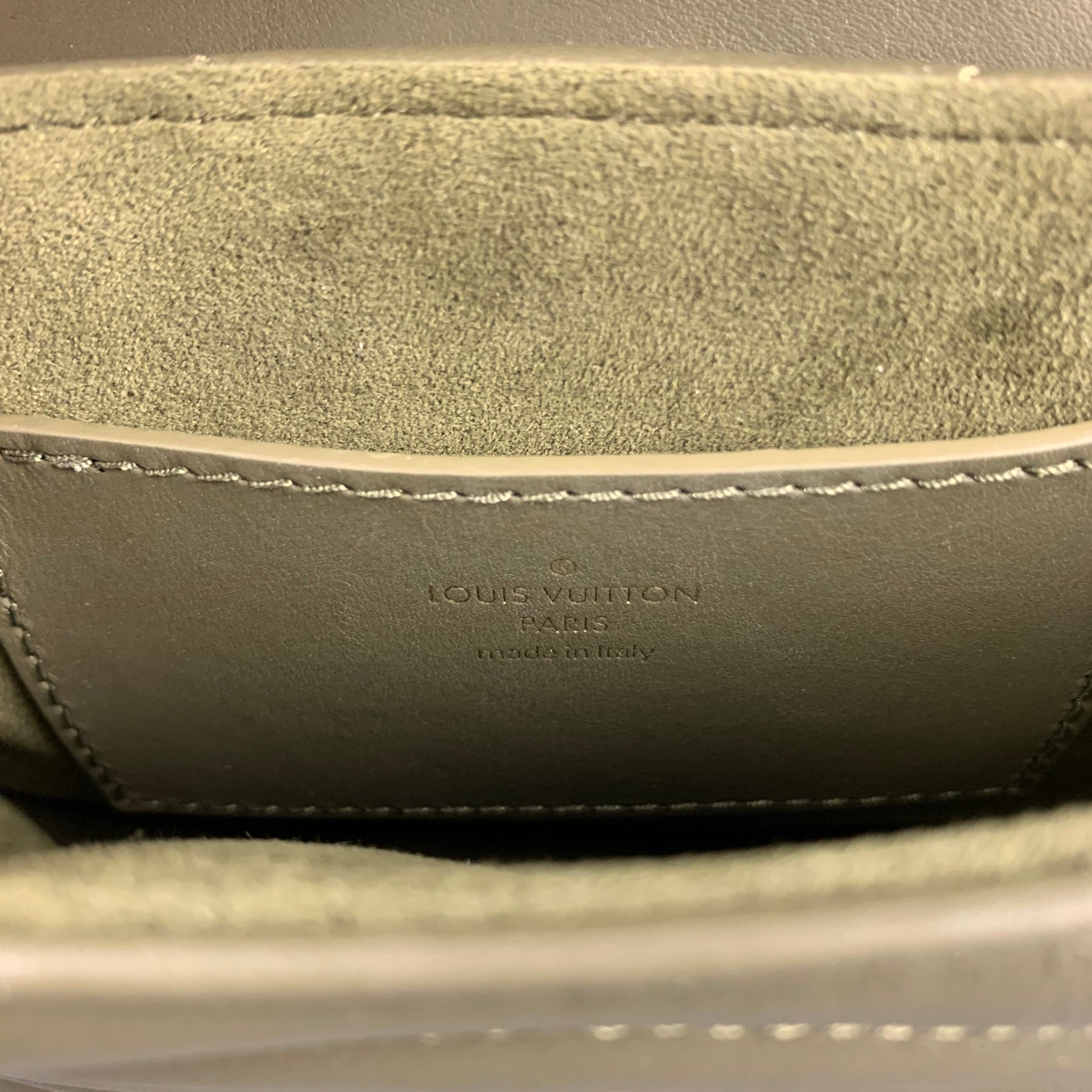 New Wave Multi-Pochette 🤍 #louisvuitton #louisvuittonlover #minibag