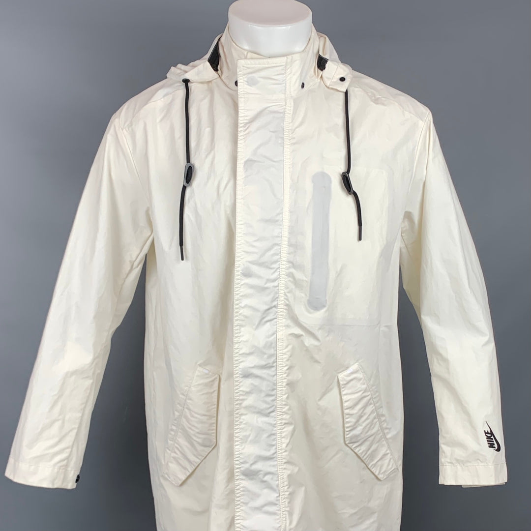 NIKE Talla 40 Abrigo con capucha y cremallera de poliéster / nailon blanco roto y broches a presión