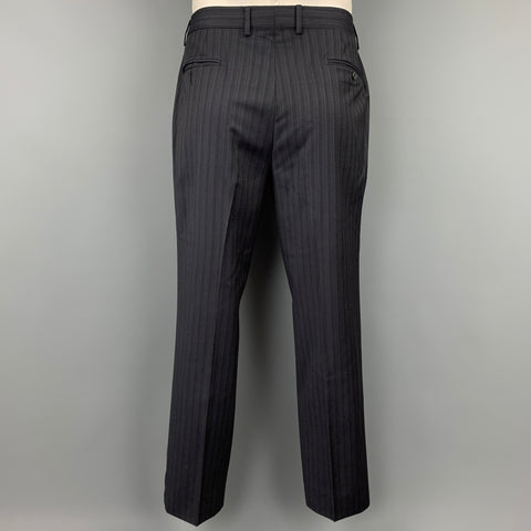 GUCCI Size 42 Regular Black Stripe Wool Notch Lapel Suit