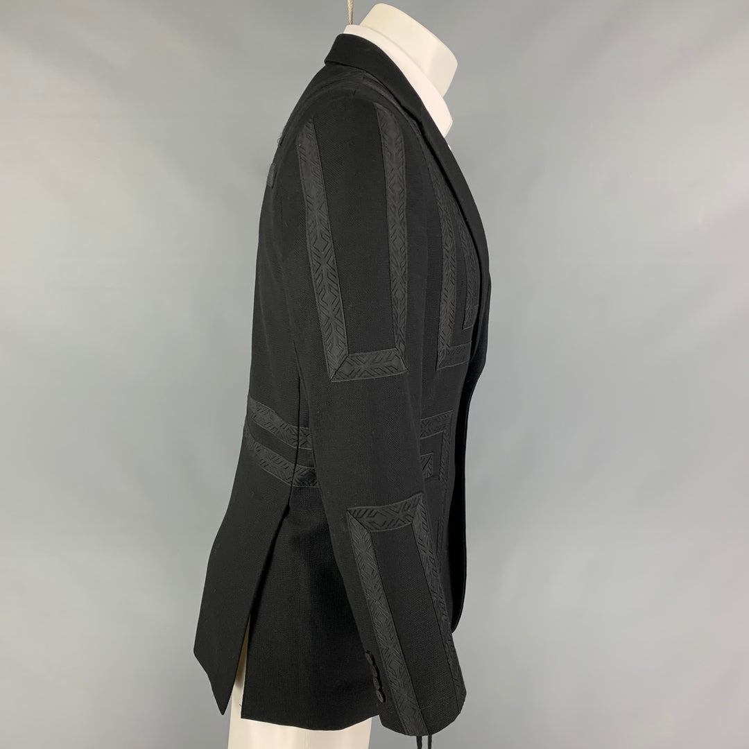 D. GNAK Size 38 Black Applique Wool Notch Lapel Sport Coat