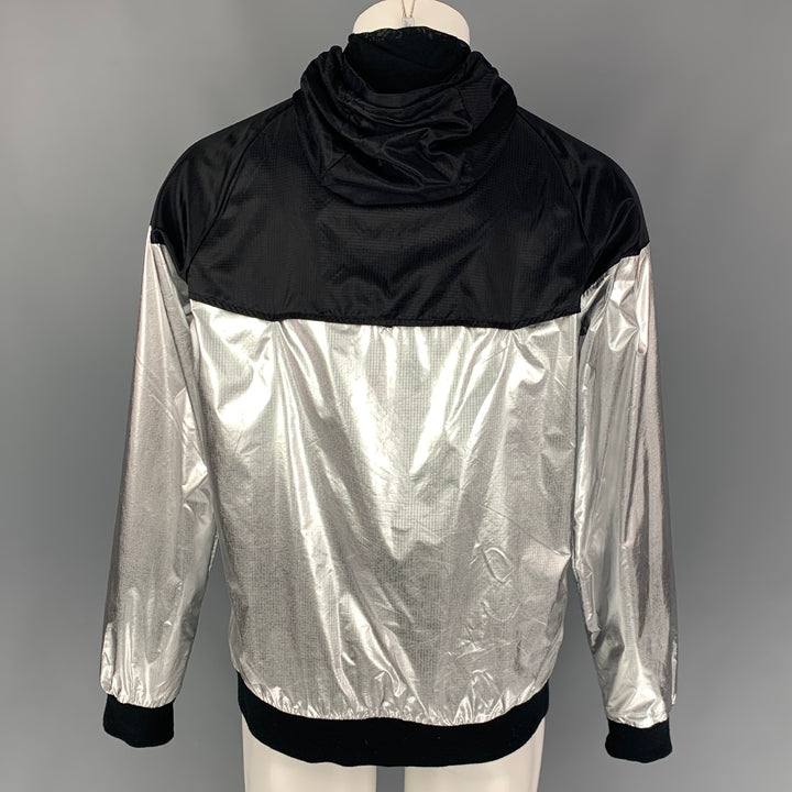 NIKE Size M Silver Black Two Toned Nylon Windbreaker Jacket