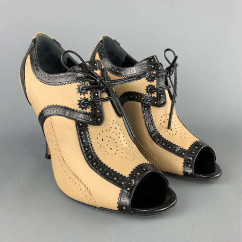 CAROLINA HERRERA Talla 8 Botines Oxford con punta abierta de cuero beige y espalda