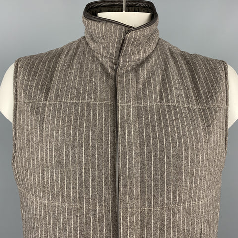 ERMENEGILDO ZEGNA 52 Chaleco reversible con ribete de cuero a rayas color topo NWT