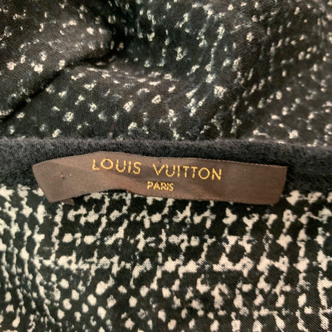 LOUIS VUITTON Size M Black Grey Print Crew-Neck T-shirt