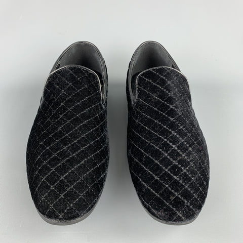 VINTAGE Size 9 Black Quilted Velvet Slip On Loafers