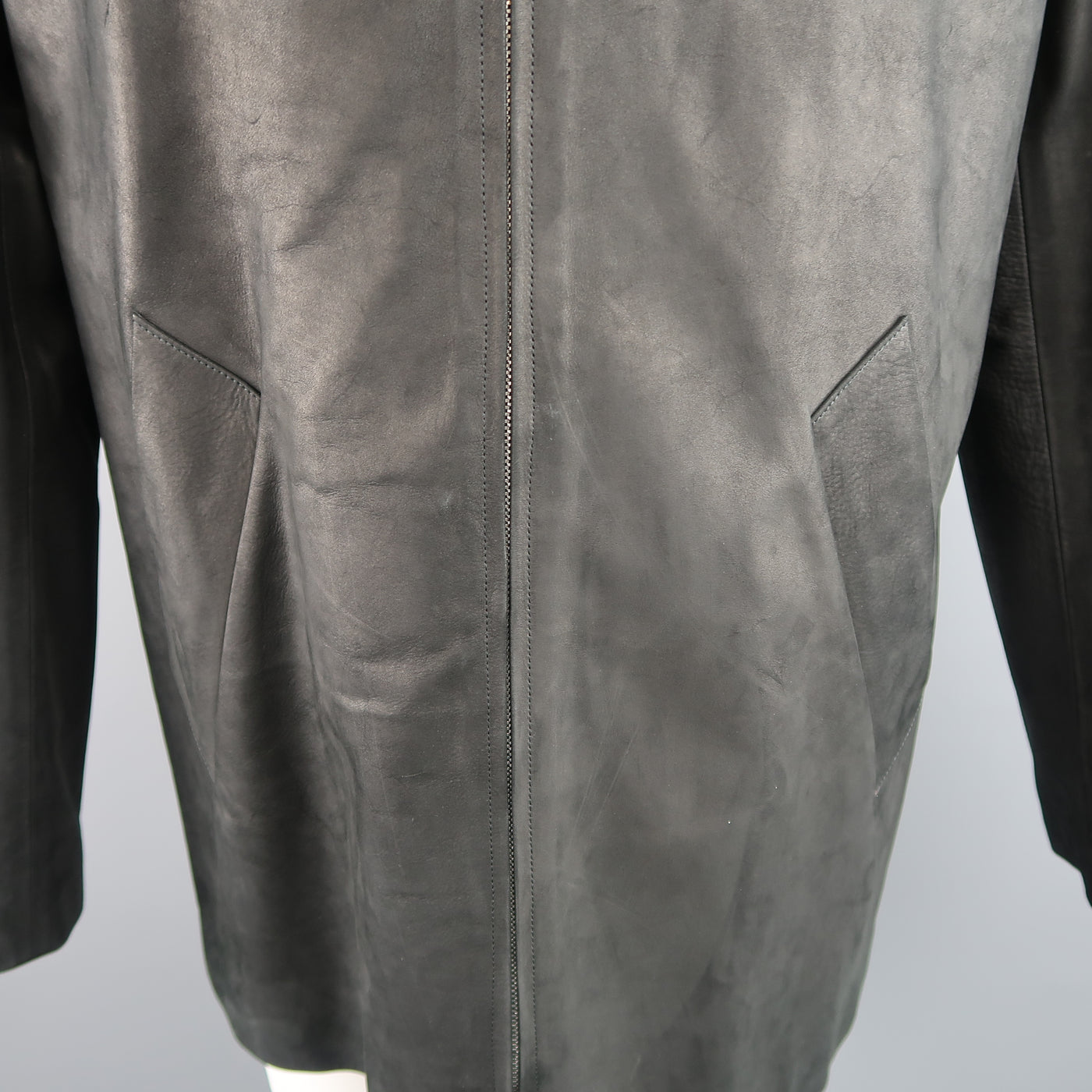 AGNES B. HOMME 40 Black Textured Leather Zip Car Coat