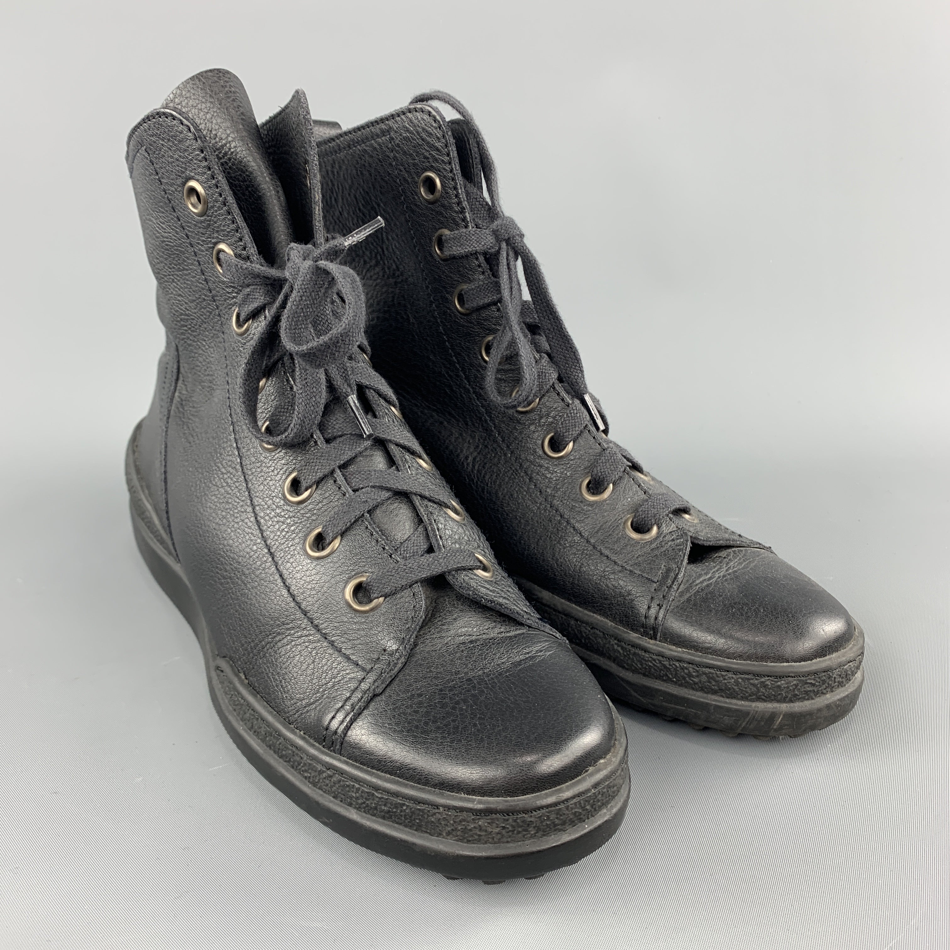 ARCHE Size 8 Black Leather Lace Up Rubber Sole Boots Sui Generis