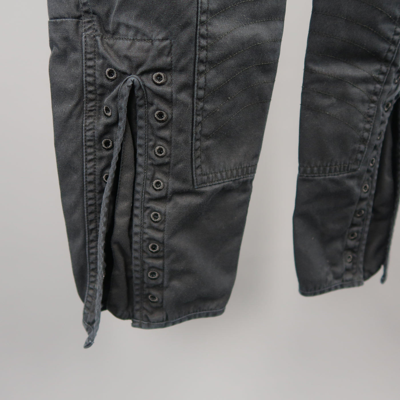 BALENCIAGA Size 6 Black Cotton Casual Pants
