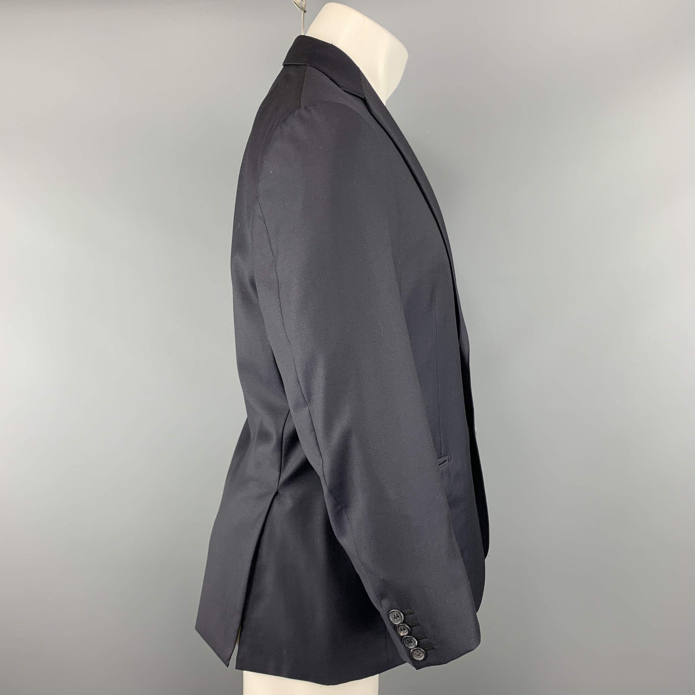 BRIONI 40 Short Navy Solid Wool Notch Lapel  Sport Coat