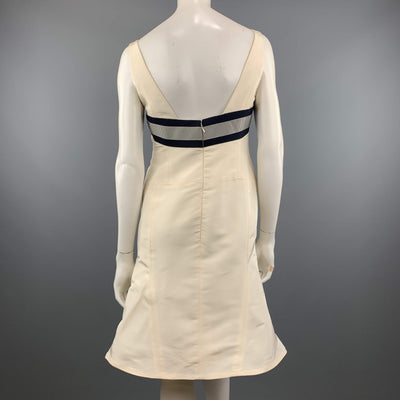 CAROLINA HERRERA Size 6 Cream Silk Flair Skirt Navy Ribbon Cocktail Dress