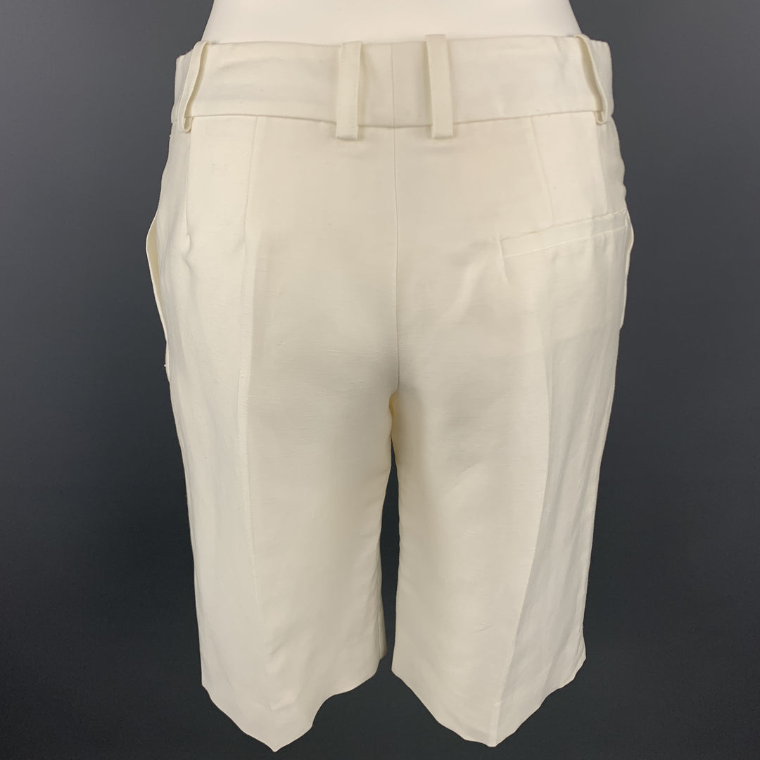CHLOE Size 2 Cream Silk Pleated Shorts