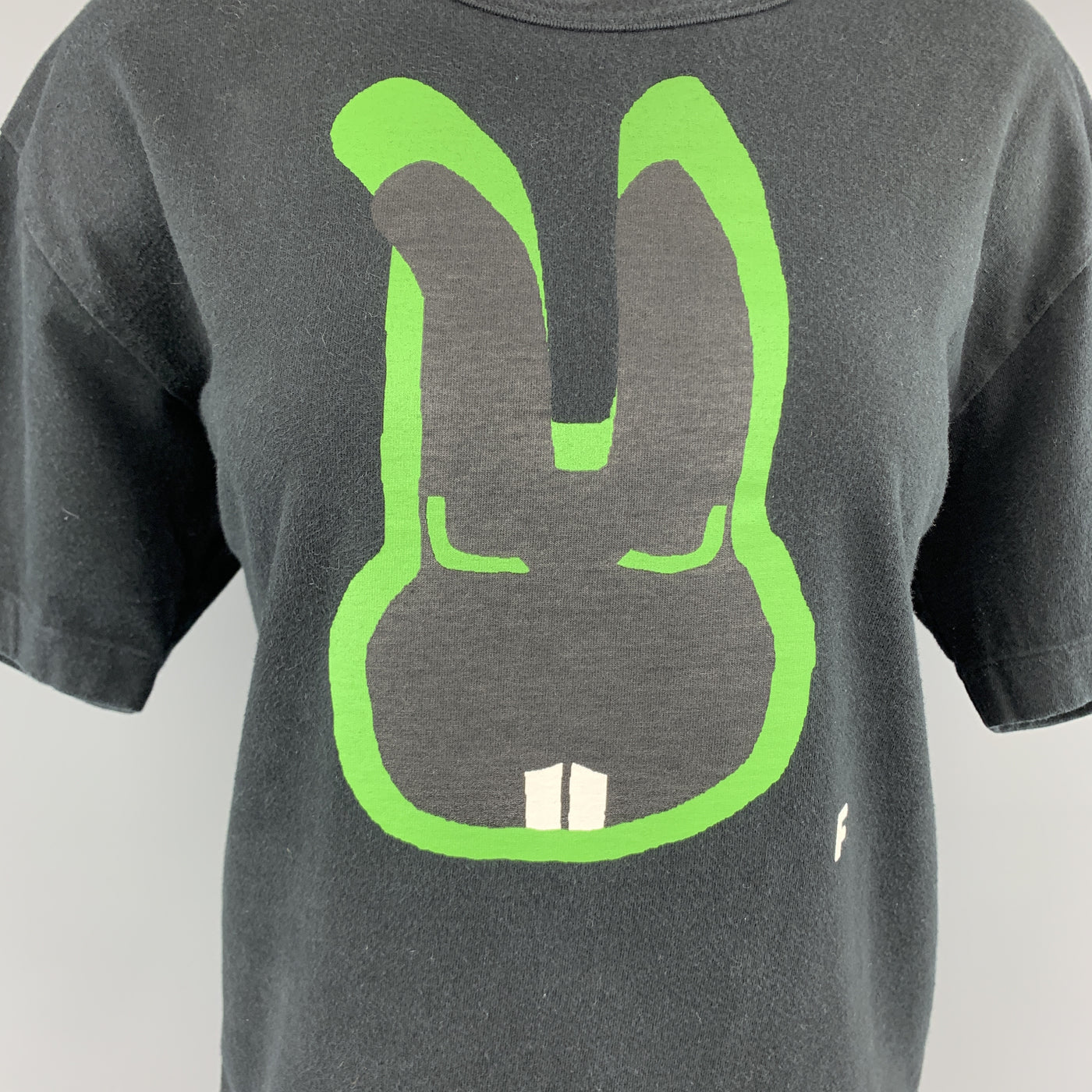 COMME des GARCONS BLACK Size XL Black & Green Bunny Graphic Crewneck T-shirt