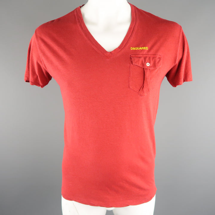 DSQUARED2 Size M Red Solid Cotton / Linen V-neck T-shirt