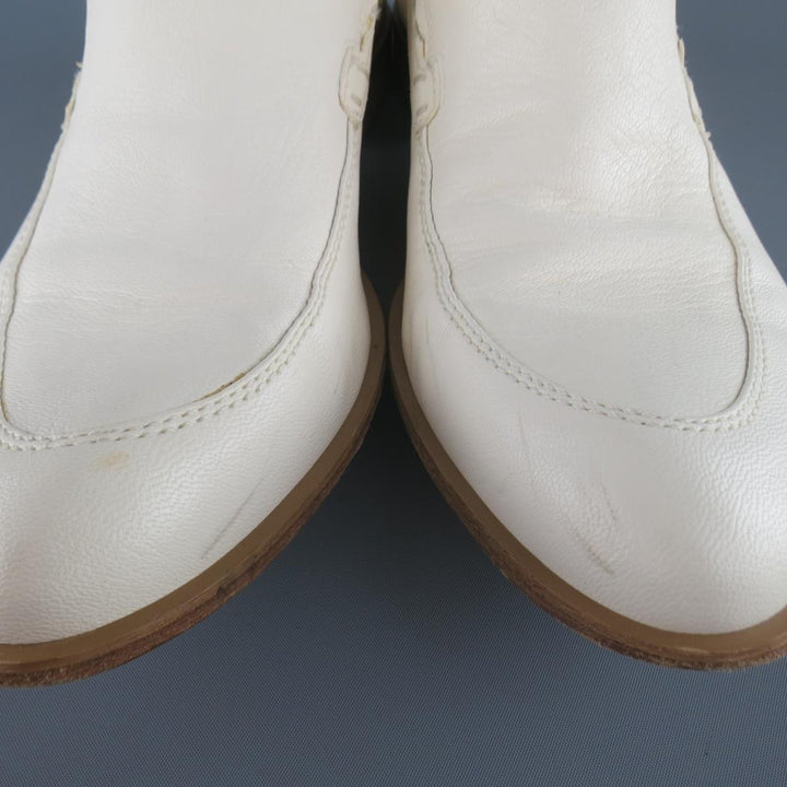 EMPORIO ARMANI Size 9 Off White Leather Scalloped Loafers