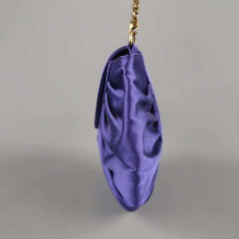 ESCADA Sac à main de soirée en satin de soie plissé violet avec logo doré