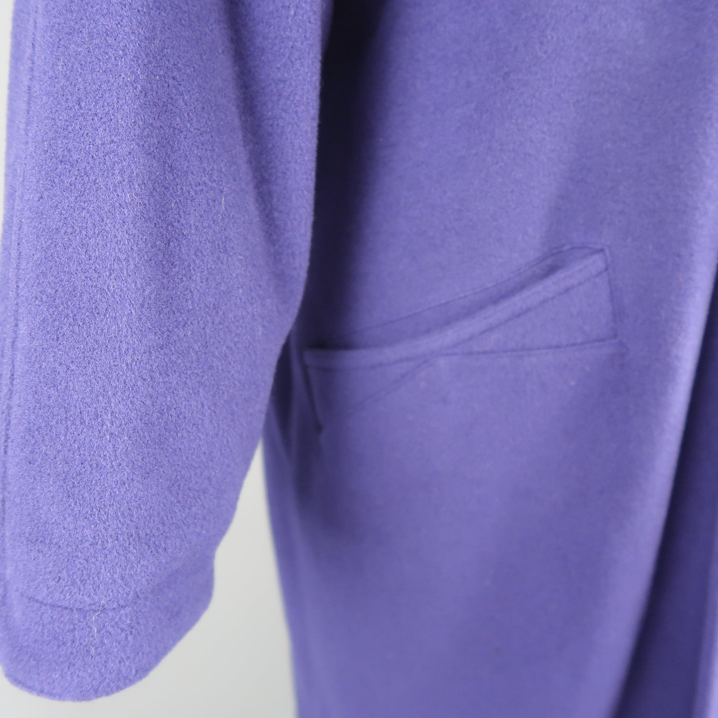 GIANNI VERSACE 36 Purple Wool Fur Collar Medusa Button Coat