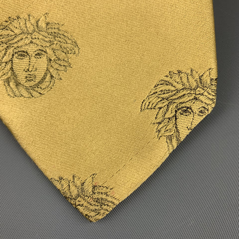 GIANNI VERSACE Gold Silk Medusa Heads Print Tie