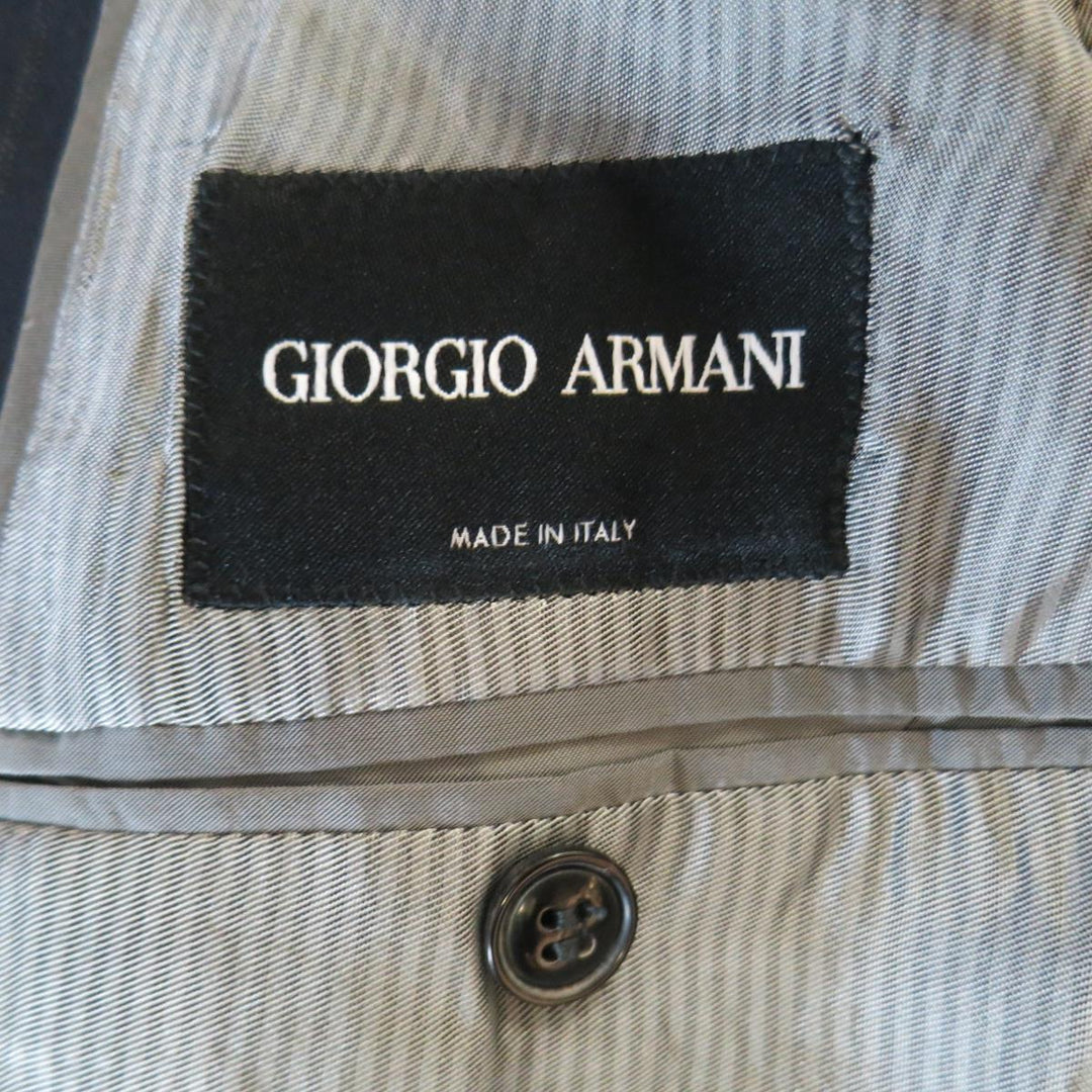 GIORGIO ARMANI 40 Traje regular de lana a rayas azul marino y