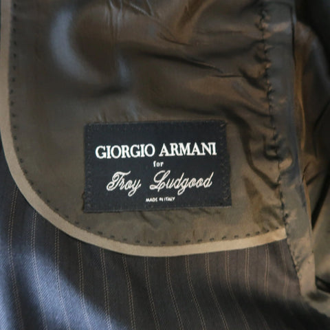 GIORGIO ARMANI 44 Regular Charcoal Stripe Wool Peak Lapel 2 pc Suit GIORGIO ARMANI
