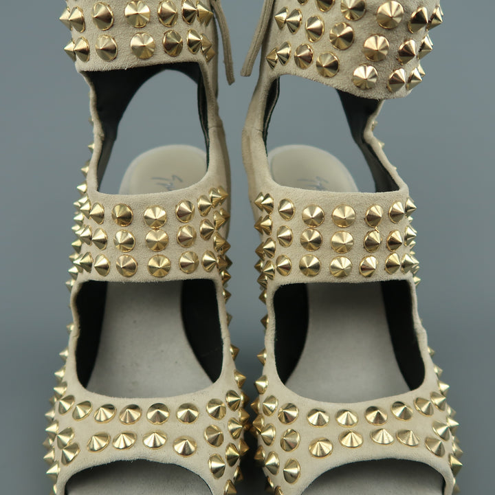GIUSEPPE ZANOTTI Size 9 Beige Gold Spike Studded Suede Sandals