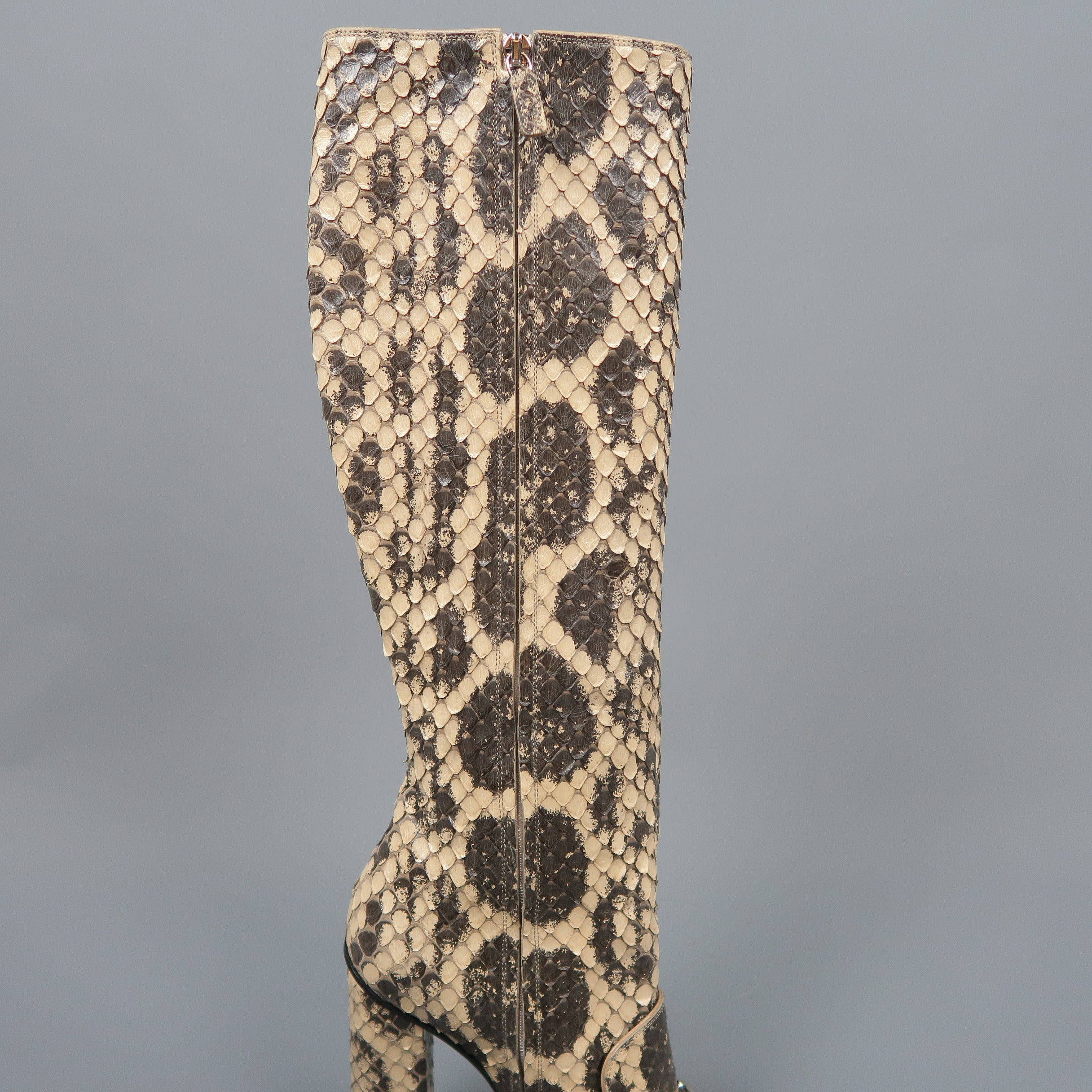 GUCCI Size 7.5 Beige Phython Snakeskin Leather Horsebit Knee High