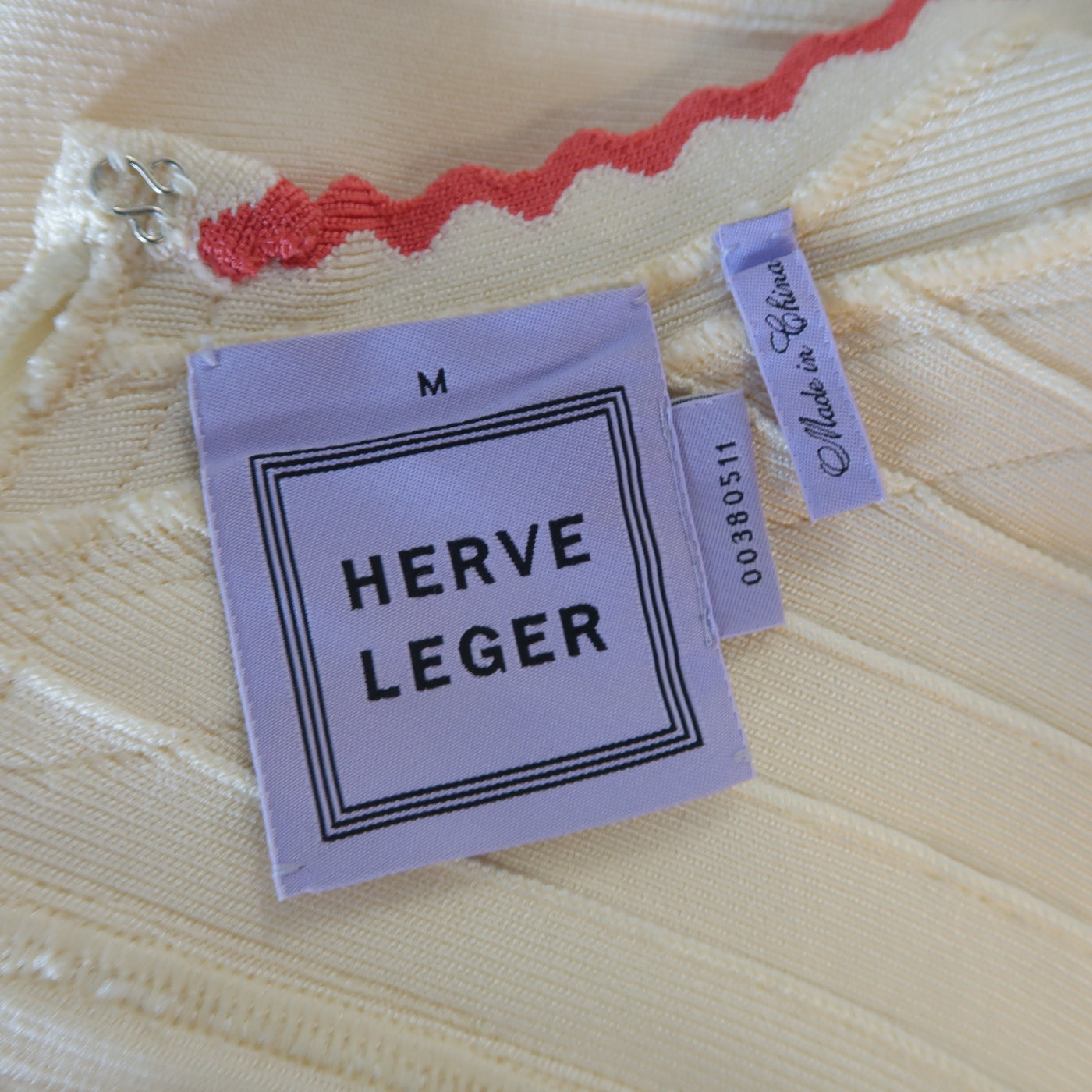 HERVE LEGER Size M Beige & Coral Scalloped Bandage Hanah Dress