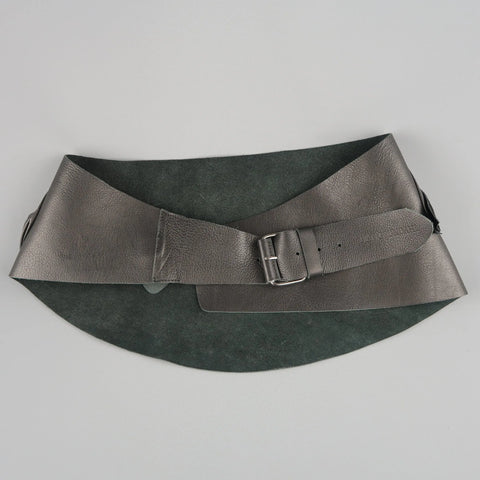 IVAN GRUNDAHL Size M Black Leather Thick Suede Floral Belt IVAN GRUNDAHL