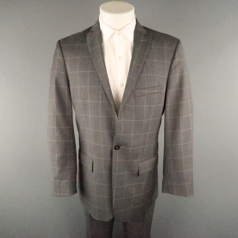 J.LINDEBERG Taille de poitrine 40 Gris à fines rayures Mélange de polyester Revers en pointe 32 32 Costume 