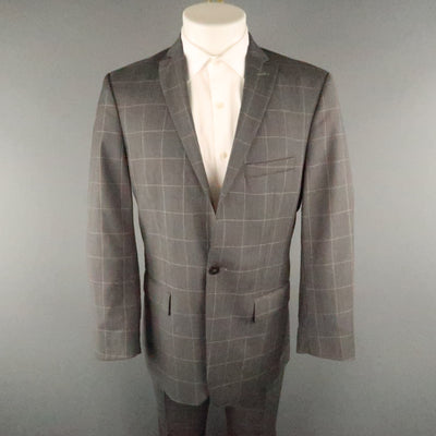 J.LINDEBERG Chest Size 40 Gray Pinstripe Polyester Blend Peak Lapel 32 32 Suit