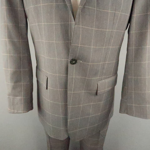 J.LINDEBERG Chest Size 40 Gray Pinstripe Polyester Blend Peak Lapel 32 32 Suit