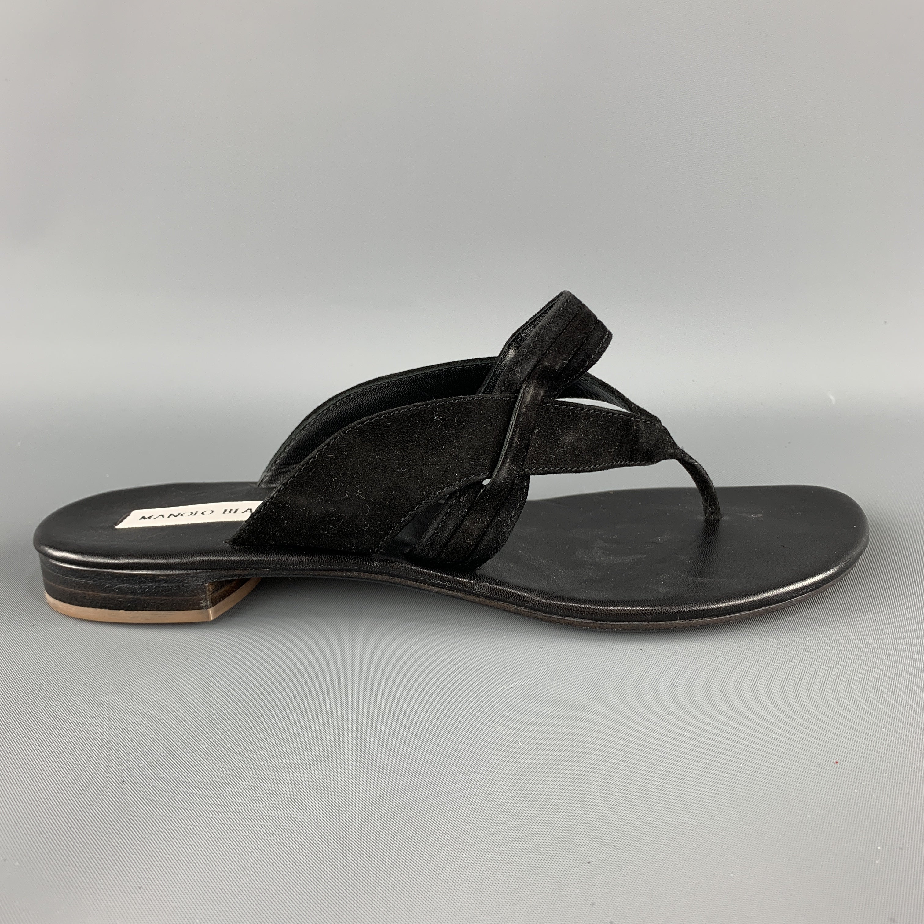 Women's OluKai® Upena Flat Sandals - Black/Black - Size 6 | Plow & Hearth