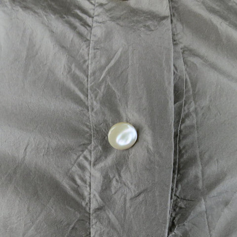 MARC JACOBS Blusa con lazo y manga globo de seda color topo y beige talla 8