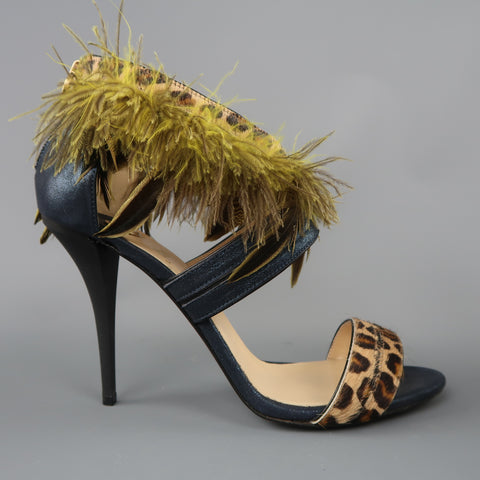 O JOUR US 9 / IT 39 Sandalias con correa de plumas verdes y leopardo de cuero metalizado azul marino